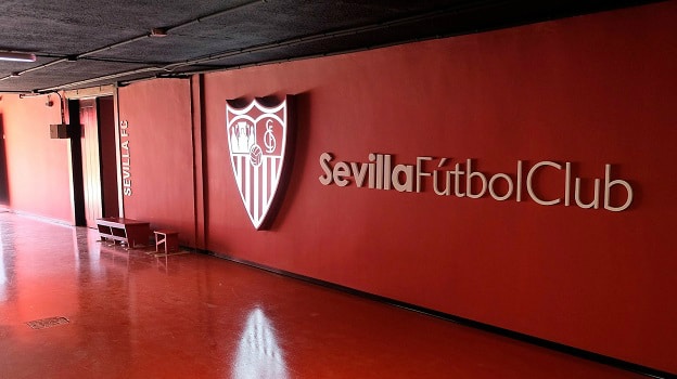В гости к «Севилье»: что скрывается за ширмой чемпиона Лиги Европы
