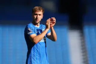 Sun: «Юнайтед» заинтересовался 21-летней звездой «Брайтона»